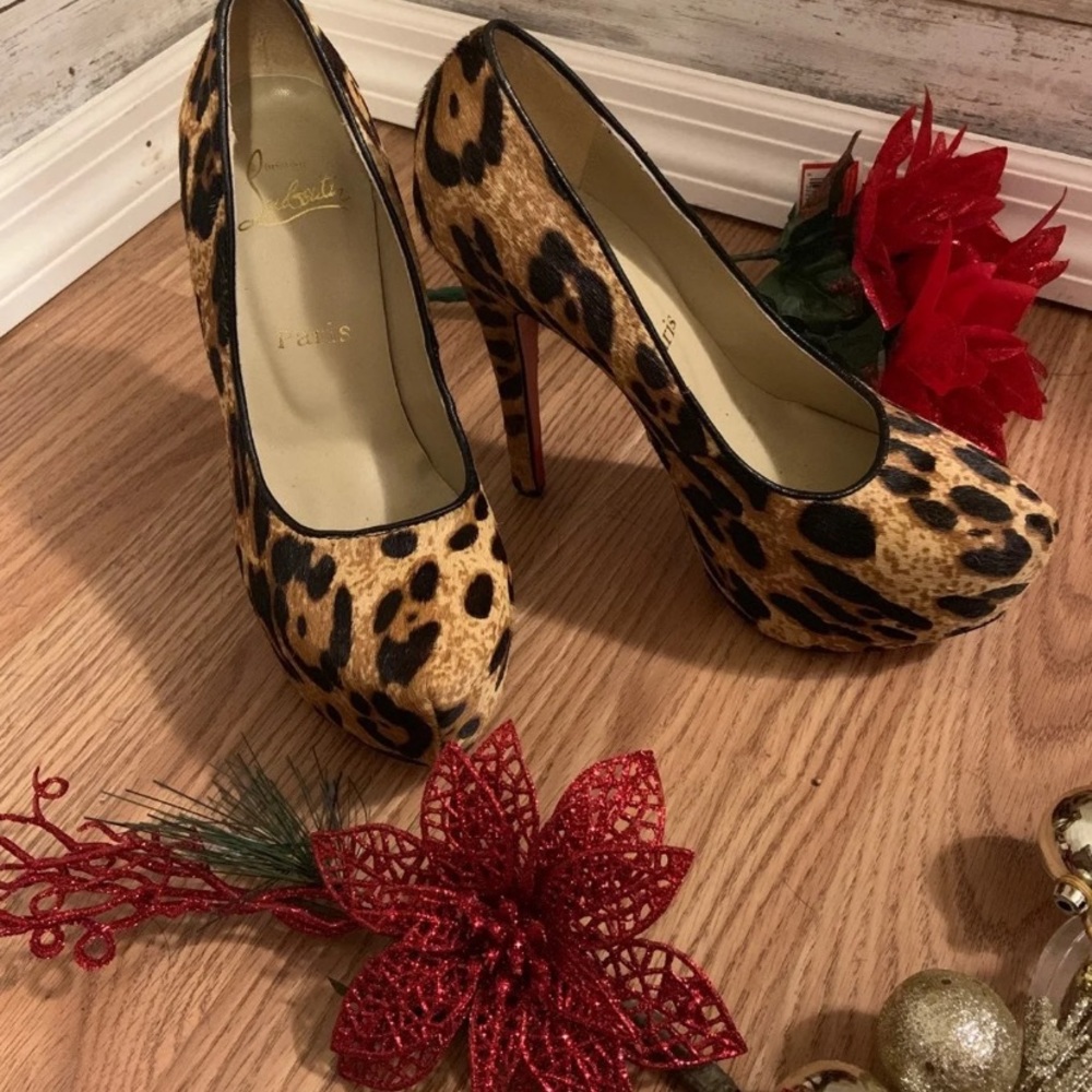 Sold sold sold sold sold Christian Louboutin heels